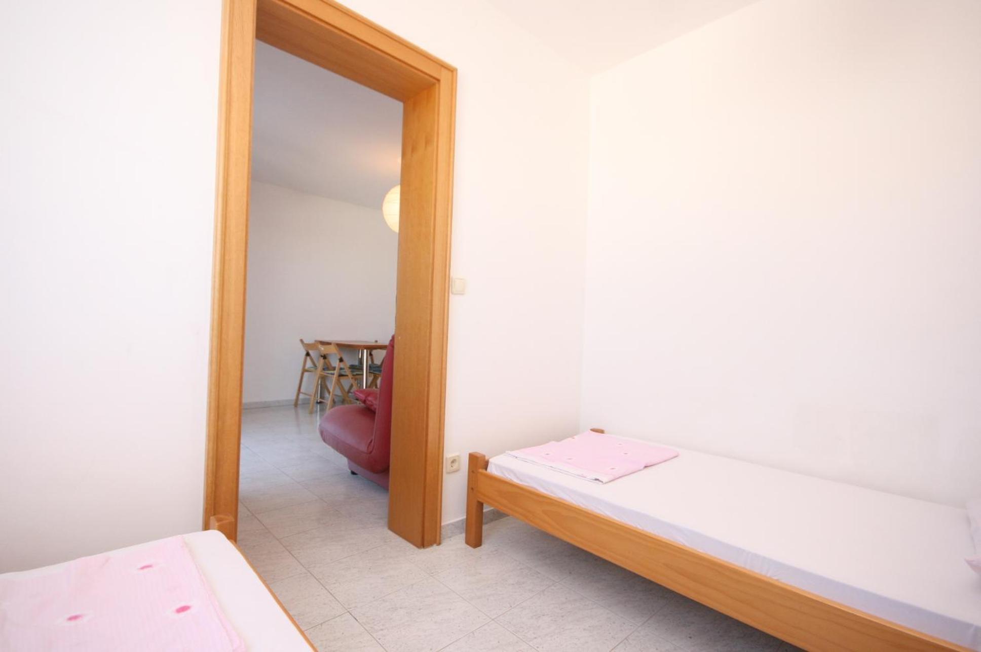 Apartments With A Parking Space Mandre, Pag - 6405 Kolan Chambre photo