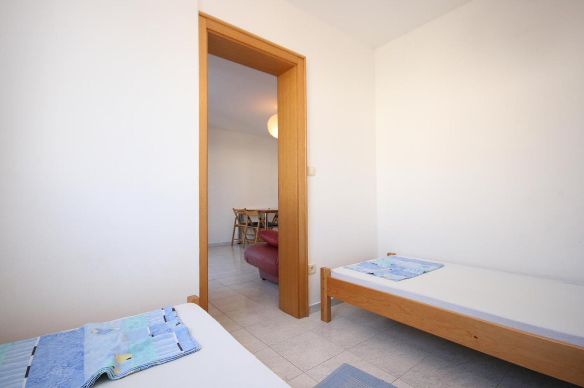 Apartments With A Parking Space Mandre, Pag - 6405 Kolan Chambre photo